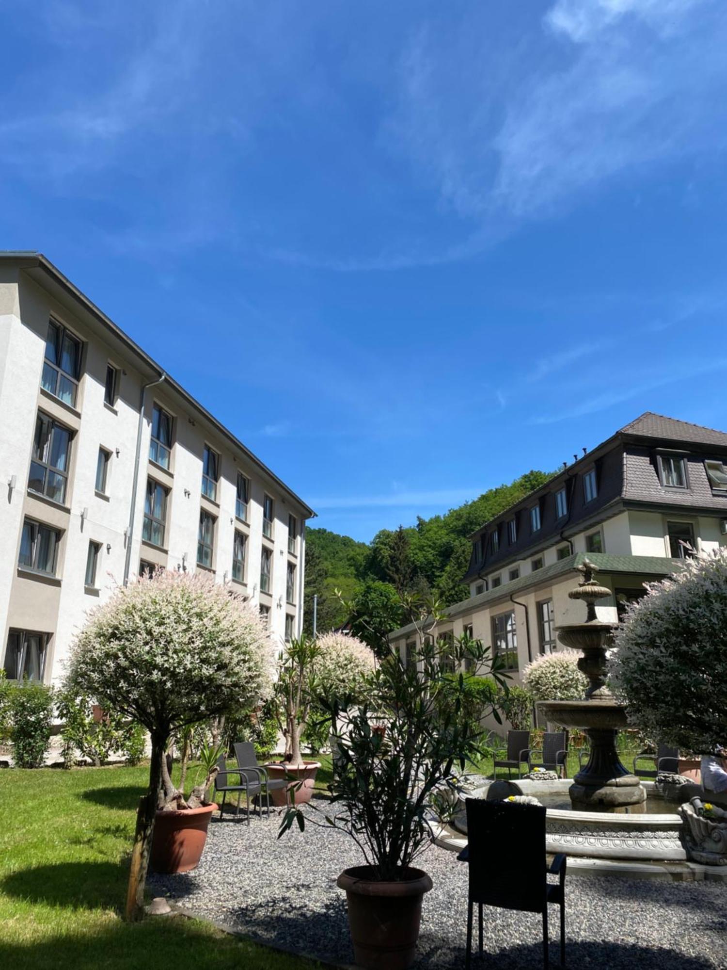 Hotel Scheid Schriesheim Bagian luar foto