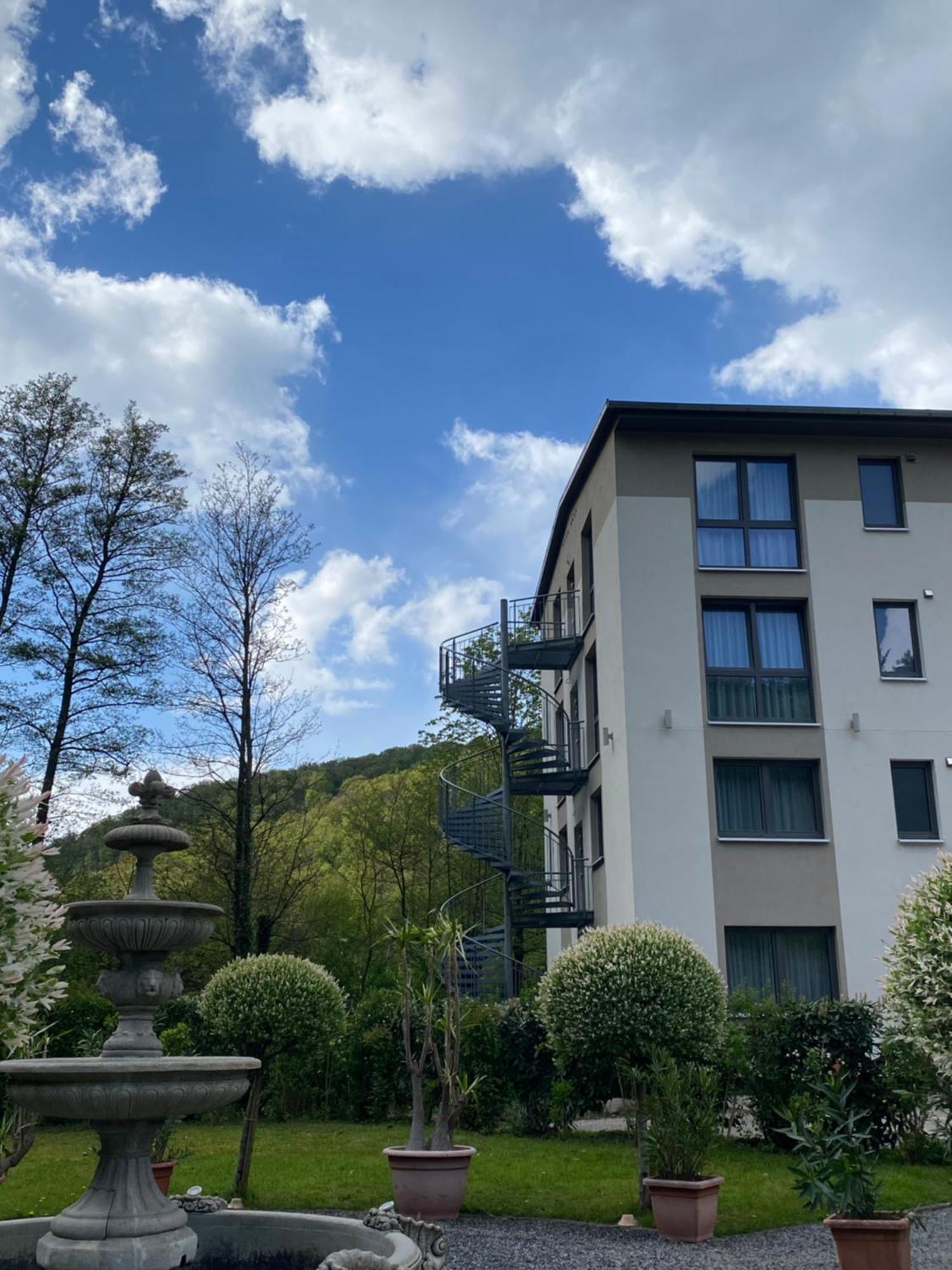 Hotel Scheid Schriesheim Bagian luar foto